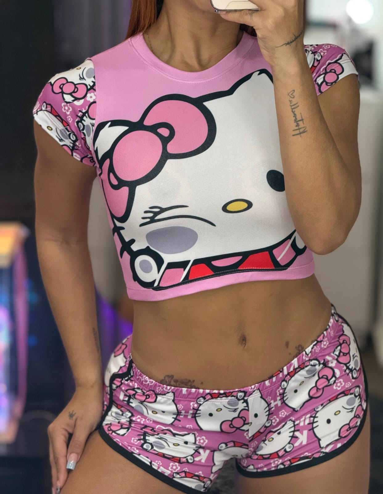 Trío Sexy: Pijama Coqueta de 3 Piezas (Blusa, Short y Tanga)