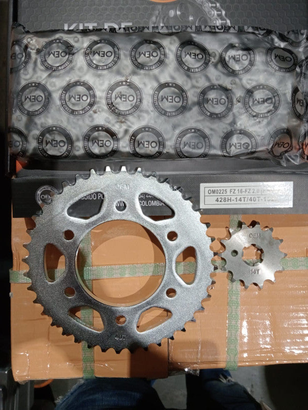 Kit de Arrastre 14x40 6 Huecos (Cadena 428H-132) para Motocicleta Yamaha FZ 16, FZ 2.0 (Freno de Banda) - Marca OEM (Calidad Original) (Despacho 4 a 5 días hábiles)