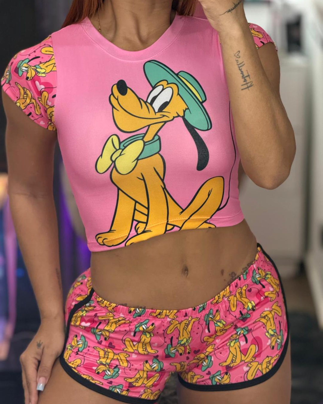 Trío Sexy: Pijama Coqueta de 3 Piezas (Blusa, Short y Tanga)