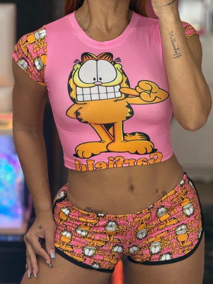 Trío Sexy: Pijama Coqueta de 3 Piezas (Blusa, Short y Tanga)