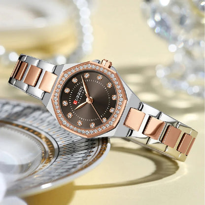 Reloj Curren 9100 para Mujer: Elegancia Compacta y Estilo Atemporal